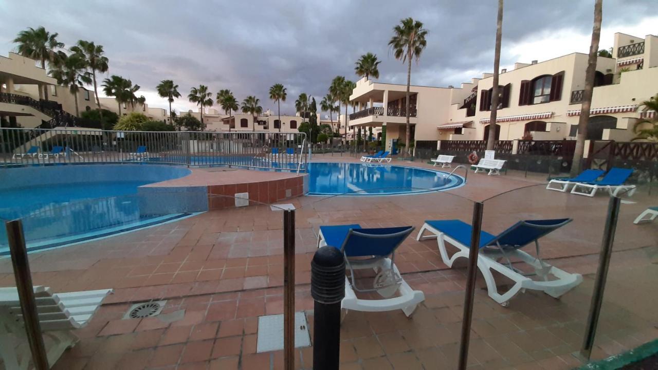 Apartamento Hakuna Matata Costa Del Silencio Bagian luar foto